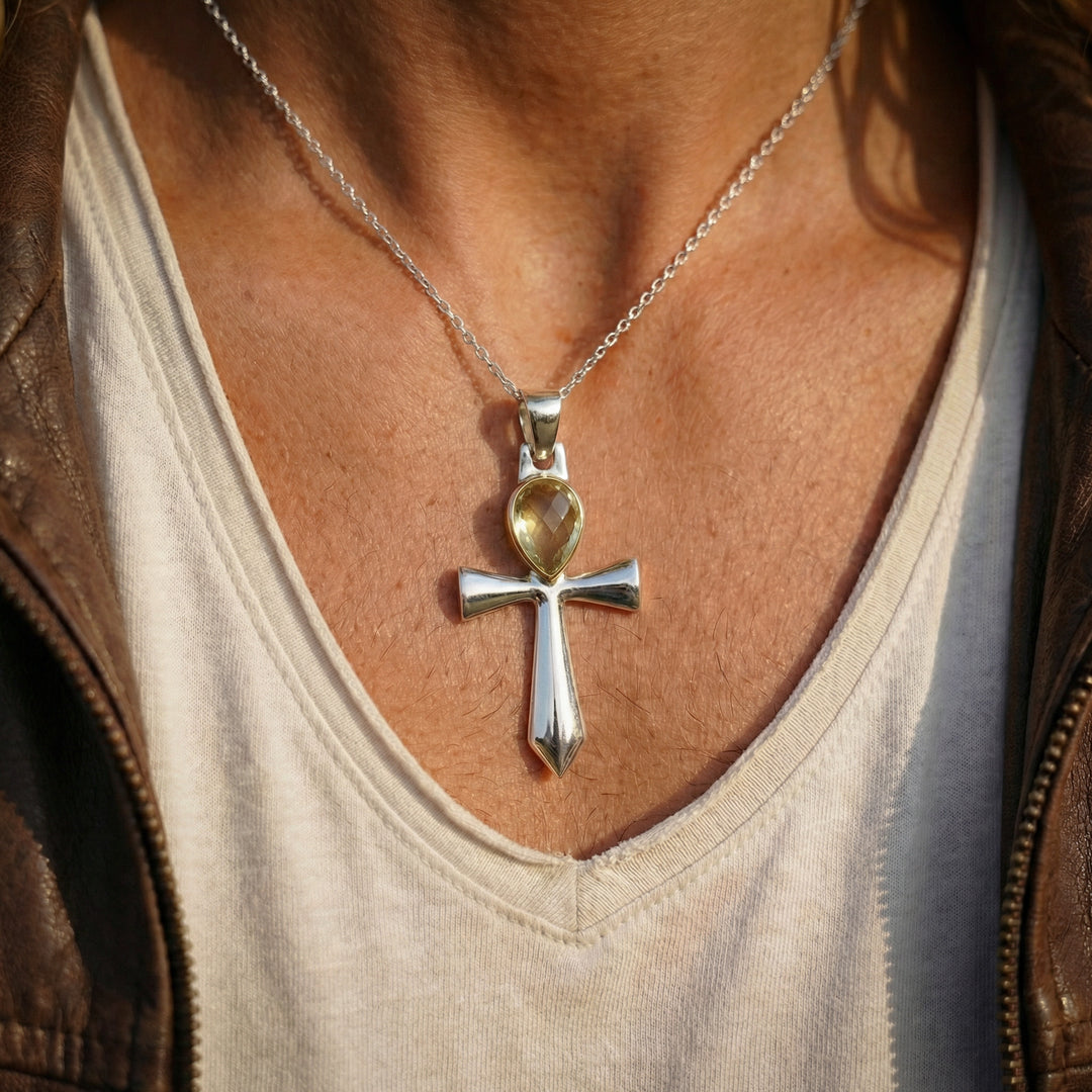 Ascendant Ankh Pendant