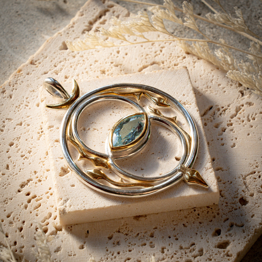 Deluxe Blue Topaz Vesica