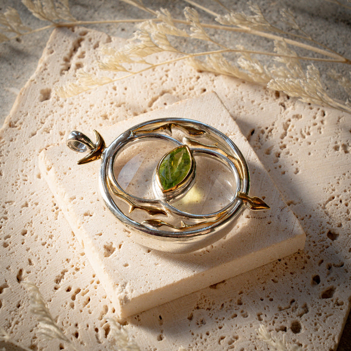 Deluxe Peridot Vesica with Quartz Merkabah