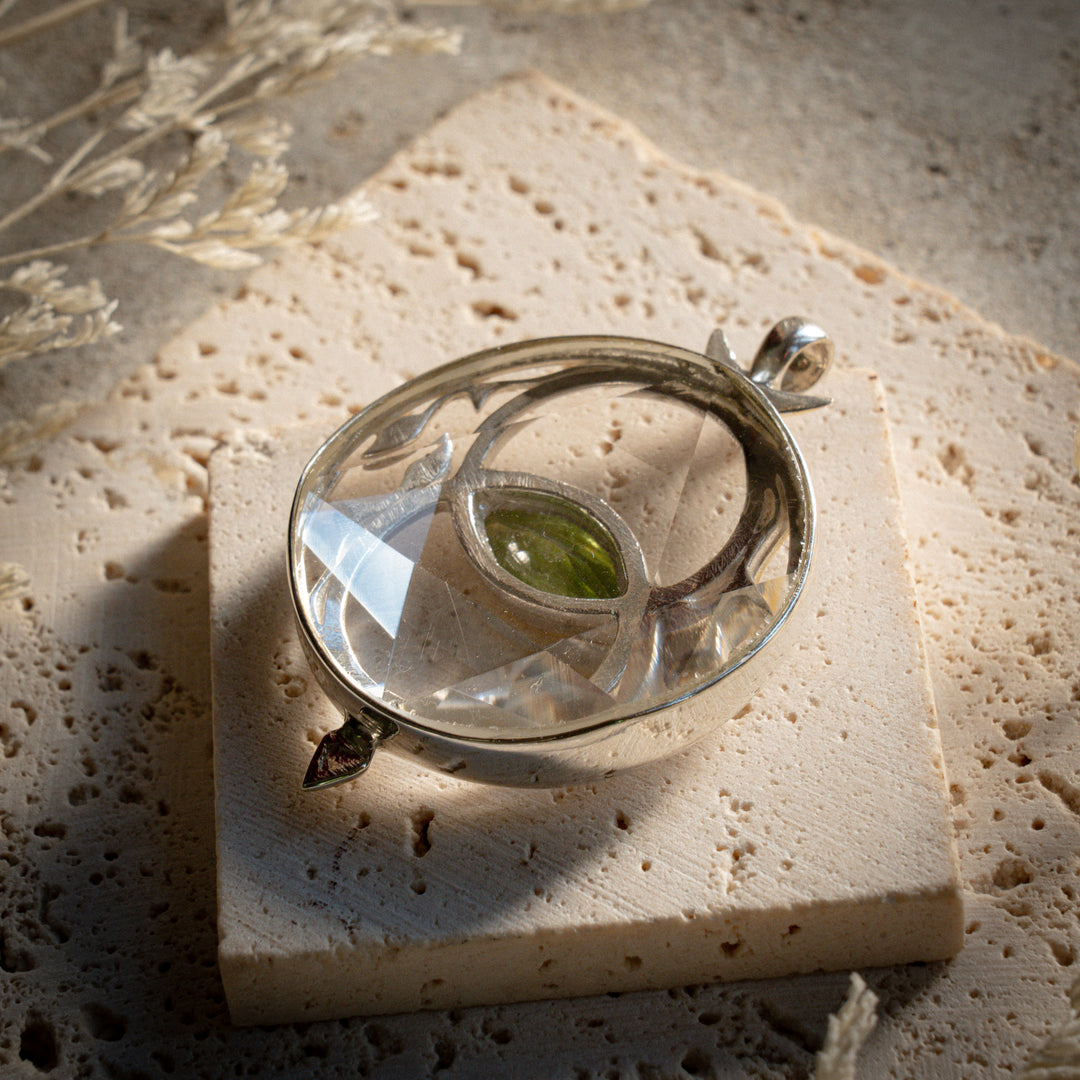 Deluxe Peridot Vesica with Quartz Merkabah