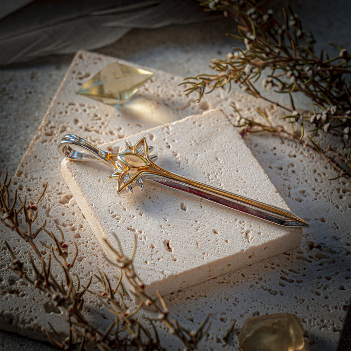 Elven Sword with Gold Tektite