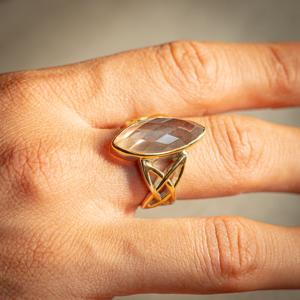 Faceted Infinity Knot Ring Gold Tektite Celtic Silver Gold USA UK Moldavite Esoteric Healing Spiritual Sacred Ethical Gemstone Glastonbury