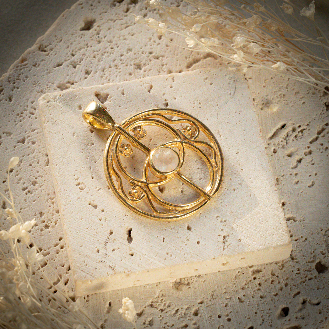 Gilded Moonstone Chalice Well Pendant