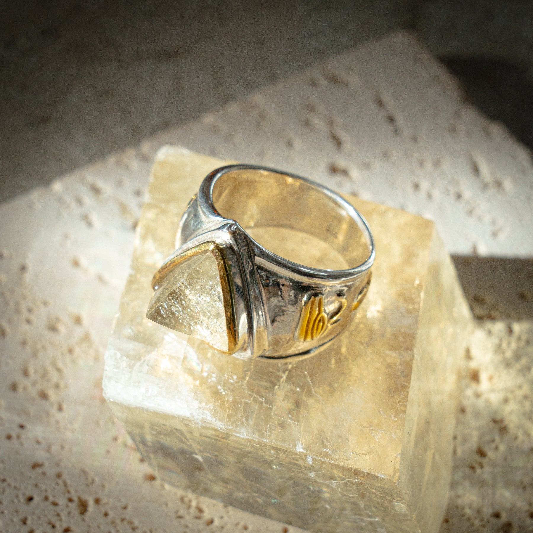 Pyramid Collection Rings Thai Stone Pyramid Ring Buy Crystalline Pyramid Diamond Ring 18 KT