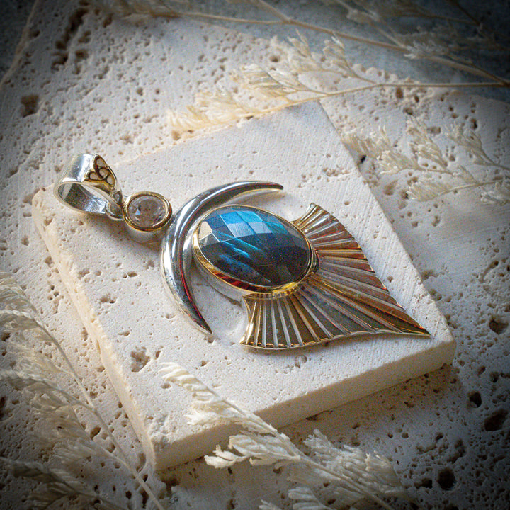 Lunaria Pendant