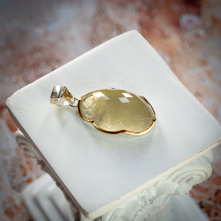 Oval Crown Set Gold Tektite Pendant
