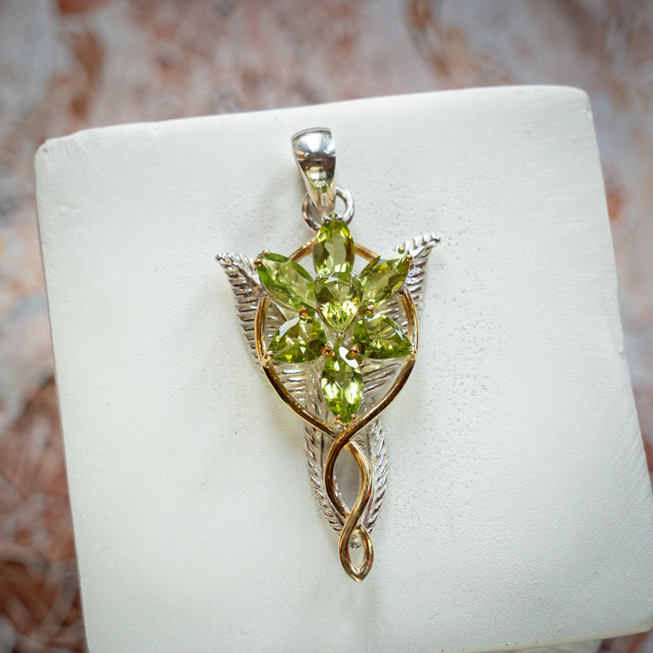 Peridot Elven Star Pendant