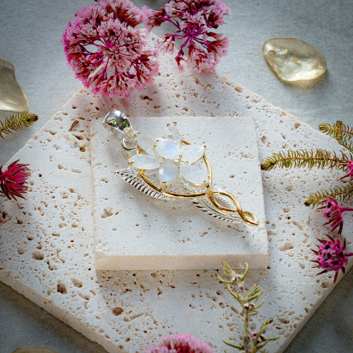 Rainbow Moonstone Elvenstar Pendant