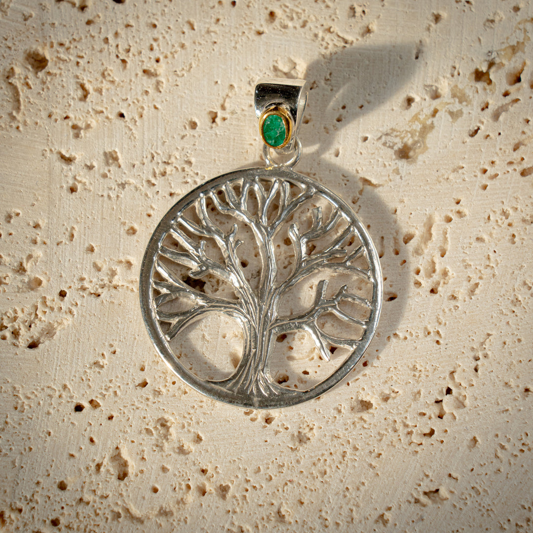 Tree of Life Handcrafted symbolic pendant in sterling silver and gold, inspired by ancient wisdom and sacred meaning – spiritual jewellery jewelry for transformation and protection. Nature and Celtic influence